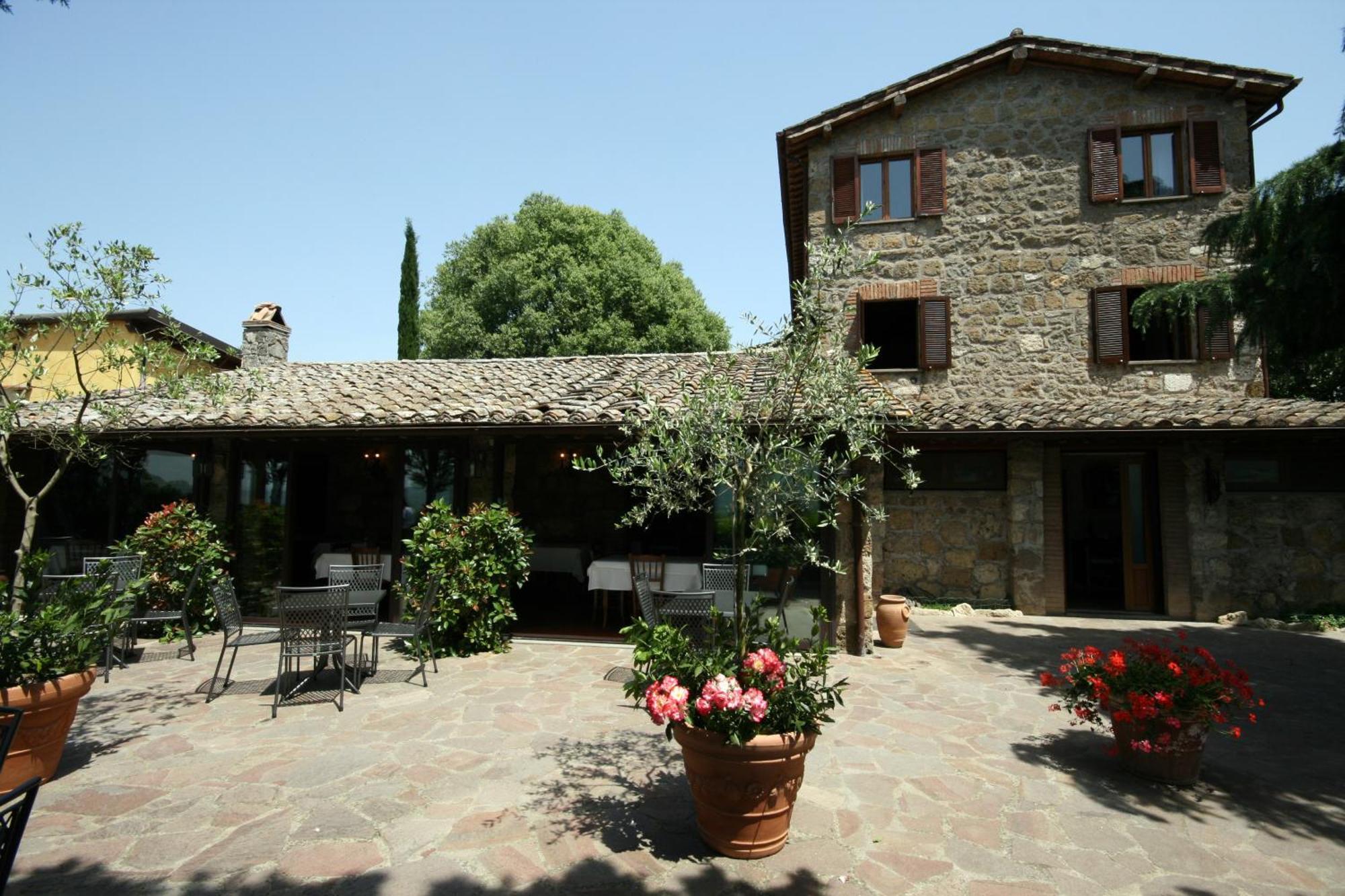 La Locanda Della Chiocciola Orte Bagian luar foto